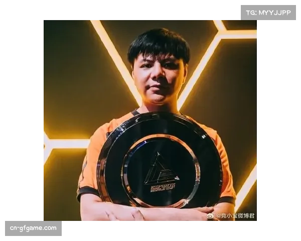 Falcons战队签约曾卓君 国际化资源助力中国选手走向世界 Falcons战队签约曾卓君 国际化资源助力中国选手走向世界