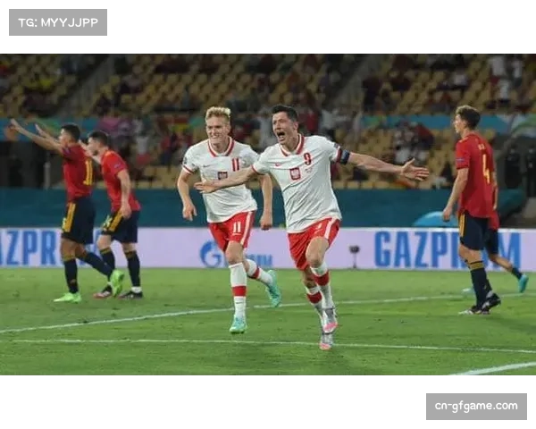 波兰泽林斯基中场核心作用凸显,助攻双响 波兰泽林斯基中场核心作用凸显,助攻双响