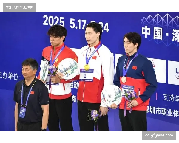 男子100米蛙泳覃海洋58秒98夺金,闫子贝0.02秒之差得铜 男子100米蛙泳覃海洋58秒98夺金,闫子贝0.02秒之差得铜